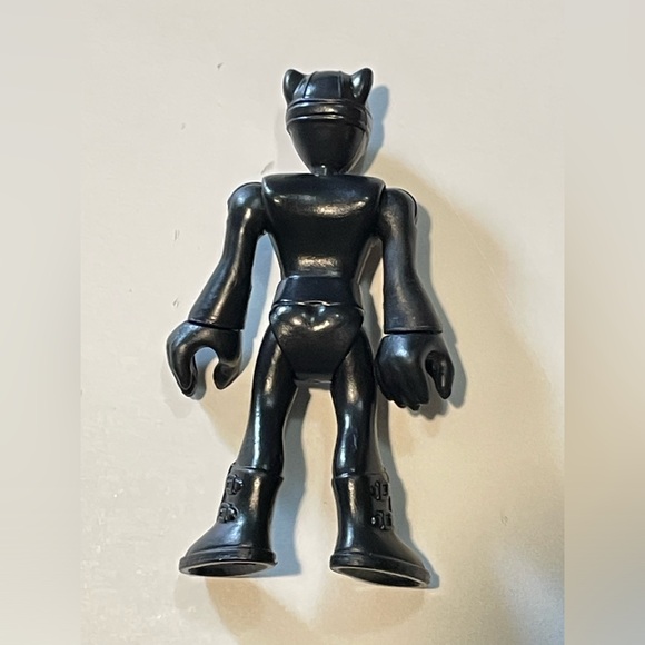 CAT WOMEN DC COMICS 3” ACTION FIGURE IMAGiNEXT TOY Fisher Price - Picture 2 of 4